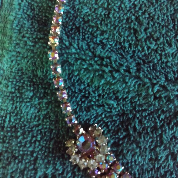 Necklace - Picture 4 of 6